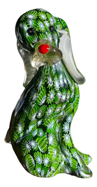 Foto de um(a) Antiga Pequena Escultura Cachorro Murano Italiano Millefiori, da categoria de Escultura. ~ Millefiori Glass ~ Antiga e legítima escultura de coleção representando cachorro. Peça pequena e com muita riqueza de... Vendido no marketplace Trésors.