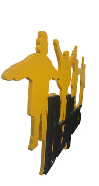 Foto de um(a) Placa Decorativa "The Beatles" – Silhueta Amarela & Logo Preto (3D), da categoria de Placas. Leve a magia de Liverpool para sua casa com esta incrível placa decorativa dos Beatles! Esta peça combina dois elementos... Mostrado de uma perspectiva diferente. Vendido no marketplace Trésors.