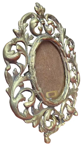 Foto de um(a) Porta Retrato em Bronze Oval - Vertical, da categoria de Porta retratos. Belíssimo porta-retrato oval vertical confeccionado em bronze de alta qualidade. Esta peça apresenta um trabalho de fundição... Vendido no marketplace Trésors.