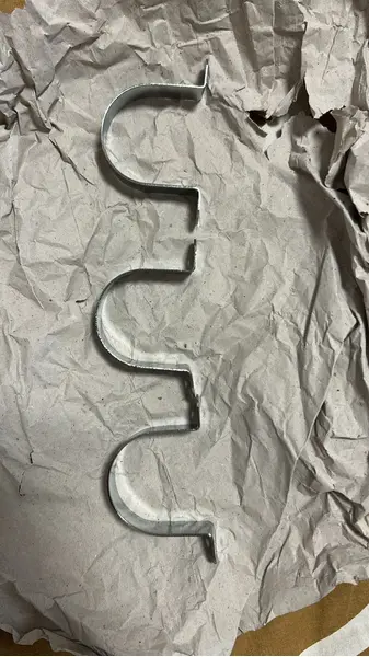 Foto de um(a) Mesa de jantar extensível Geraldo de Barros para Hobjeto anos 1970, da categoria de Mesas de Jantar. Mesa de jantar redonda extensível design Geraldo de Barros para Hobjeto, produzida na década de 1970. Garimpada em leilão e... Mostrado de uma perspectiva diferente. Vendido no marketplace Trésors.