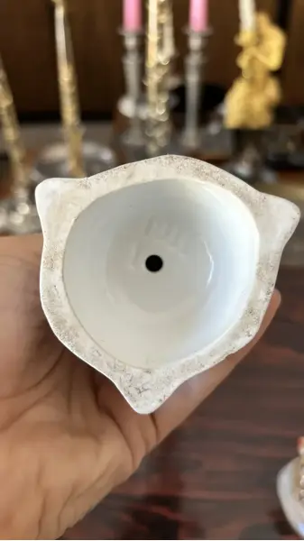 Foto de um(a) Antigo Raro Paliteiro Vitoriano Em Porcelana Vieux Paris, da categoria de Paliteiros. Antigo e raro paliteiro Vitoriano em porcelana francesa Vieux Paris. Peça grande para um paliteiro. Original do final do... Mostrado de uma perspectiva diferente. Vendido no marketplace Trésors.