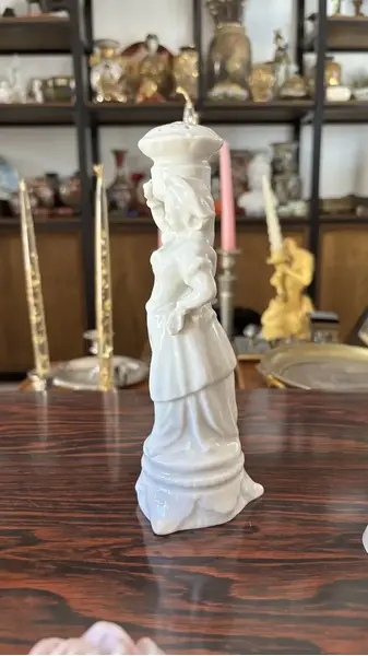 Foto de um(a) Antigo Raro Paliteiro Vitoriano Em Porcelana Vieux Paris, da categoria de Paliteiros. Antigo e raro paliteiro Vitoriano em porcelana francesa Vieux Paris. Peça grande para um paliteiro. Original do final do... Mostrado de uma perspectiva diferente. Vendido no marketplace Trésors.