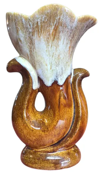 Foto de um(a) Vaso em Cerâmica Esmaltada Anos 50, da categoria de Vasos. Mostrado de uma perspectiva diferente. Vendido no marketplace Trésors.