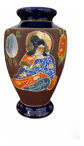 Foto de um(a) Antigo Vaso Jarro Oriental Porcelana Japonesa Satsuma Azul, da categoria de Vasos. Antigo vaso oriental em porcelana artística japonesa Satsuma, rara cor azul cobalto. Decoração toda diferente ao redor da... Vendido no marketplace Trésors.