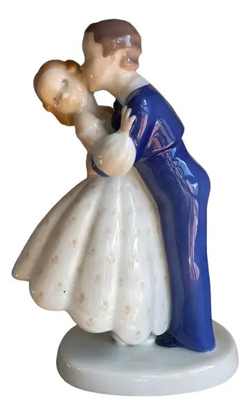 Foto de um(a) Antiga Escultura Casal Crianças Porcelana B&g R. Copenhagen, da categoria de Escultura. ~ B&G Porcelain ~Antiga e graciosa figurine escultura em porcelana artística dinamarquesa representando casal de crianças.... Vendido no marketplace Trésors.