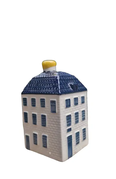 Foto de um(a) Rara Miniatura Casinha Holandesa KLM Bols Delft Nº 55, da categoria de Outros colecionáveis. Linda e autêntica casinha de porcelana holandesa Delft Blue, distribuída exclusivamente aos passageiros da classe executiva... Vendido no marketplace Trésors.
