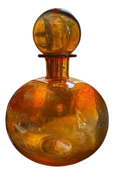 Foto de um(a) Antiga Garrafa Decorativa Murano Com Ouro Carnival Glass, da categoria de Garrafas. Carnival Glass. Antiga e super diferente garrafa decorativa em Murano artístico iridescente, possui pequenas partículas de... Vendido no marketplace Trésors.