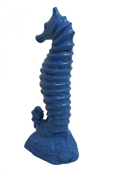 Foto de um(a) Cavalo marinho decorativo, da categoria de Modelos e estatuetas. Imponente cavalo marinho decorativo em matéria inorgânica, na tonalidade azul turquesa. Possui delicadas ondulações formando... Mostrado de uma perspectiva diferente. Vendido no marketplace Trésors.