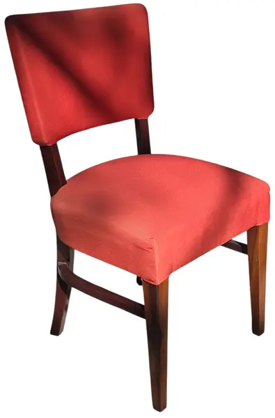 Foto de um(a) Cadeira em Madeira Nobre e Tecido Canelado Vermelho, da categoria de Outras cadeiras. Clássico do design mobiliário Mid-Century nacional. Esta cadeira combina a robustez e a elegância da madeira maciça escura... Mostrado de uma perspectiva diferente. Vendido no marketplace Trésors.