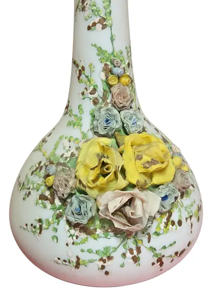 Foto de um(a) Vaso Solifleur de Vidro Fosco Opalino com Relevo Floral e Esmalte - Sino, da categoria de Vasos. Magnífico vaso solifleur (para uma única flor) em vidro fosco opalino (satinê), uma peça de arte refinada e cheia de... Mostrado de uma perspectiva diferente. Vendido no marketplace Trésors.