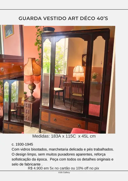 Foto de um(a) Guarda vestidos Art Déco 40s, da categoria de Armários e Guarda Roupas. 1930-1945 Com vidros bisotados, marchetaria delicada e pés trabalhados. O design limpo, sem muitos puxadores aparentes,... Mostrado de uma perspectiva diferente. Vendido no marketplace Trésors.