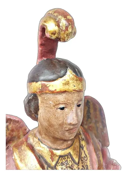 Foto de um(a) Imagem representando São Miguel Arcanjo Policromada, da categoria de Objetos religiosos e espirituais. A escultura de São Miguel Arcanjo é uma obra artesanal que traz à sua casa um toque de espiritualidade e arte. Com 54 cm de... Mostrado de uma perspectiva diferente. Vendido no marketplace Trésors.