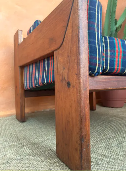 Foto de um(a) Poltrona Mobilinea Afra e Tobia Scarpa 70’s, da categoria de Poltronas. ** valor do anúncio é unitário ** apenas uma disponível ainda Produzidas pela Mobilinea nos anos 70, essas peças trazem a... Mostrado de uma perspectiva diferente. Vendido no marketplace Trésors.