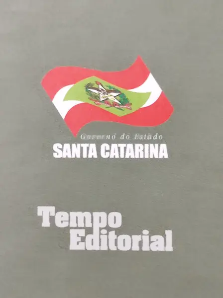 Foto de um(a) Coleção de Livros Santa Catarina, Tempo Editorial, Capa Dura, Década de 2000, da categoria de Livros. Coleção com quatro livros publicados pela tempo editorial a pedido do governo do estado de santa catarina. Edição primorosa... Mostrado de uma perspectiva diferente. Vendido no marketplace Trésors.