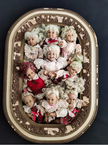 Foto de um(a) Gloobee Dolls Anos 90, da categoria de Bonecas. Bonecas caretinha gloobee dolls, em vinil com corpo de tecido revestido com fibra e cabelos de fibra sintética, tendo como... Mostrado de uma perspectiva diferente. Vendido no marketplace Trésors.