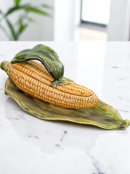 Foto de um(a) Sarreguemines Caixa Em Formato De Milho Em Faiança Francesa., da categoria de Cestos e Caixas. Caixa em majólica Sarreguemines no formato de milho A Sarreguemines, fundada na França em 1790, deixou uma marca... Mostrado de uma perspectiva diferente. Vendido no marketplace Trésors.