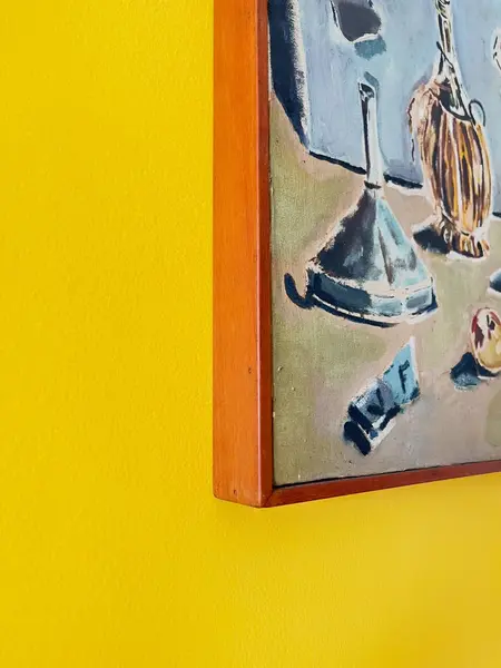 Foto de um(a) Pintura em ​óleo sobre tela emoldurado em madeira nobre, da categoria de Pinturas. Óleo sobre tela emoldurado em madeira nobre. Leva marcas do tempo e uso. Medidas: 43x34cm. Mostrado de uma perspectiva diferente. Vendido no marketplace Trésors.