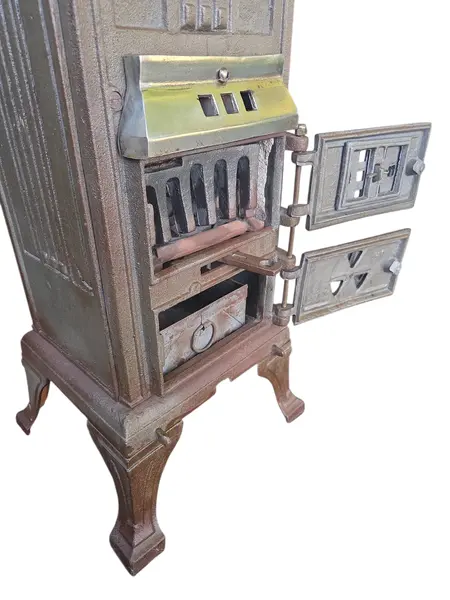 Foto de um(a) Antiga Salamandra de Coluna em Ferro Fundido, da categoria de Outros colecionáveis. Mostrado de uma perspectiva diferente. Vendido no marketplace Trésors.