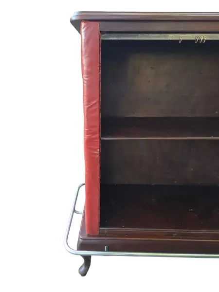 Foto de um(a) Relíquia Anos 60: Bar em Imbuia, Courvin de Época e Piseira de Metal, da categoria de Bares. Uma verdadeira obra de arte para sua casa. Este barzinho exclusivo transporta você diretamente para a sofisticação dos anos... Mostrado de uma perspectiva diferente. Vendido no marketplace Trésors.