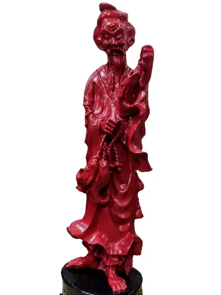 Foto de um(a) Escultura Mandarim Chinês, Década de 1970, da categoria de Escultura. Escultura chinesa de um mandarim pescador em resina com laca chinesa na cor coral, década de 1970 peça única pelo designer... Vendido no marketplace Trésors.