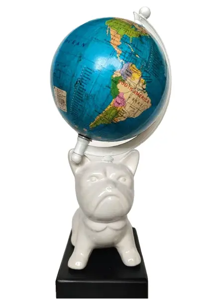 Foto de um(a) Globo Bulldog Francês Branco, da categoria de Globos. Coleção globo pets terrestres: bulldog francês em porcelana na cor branca e base de madeira ebanizada. A: 23cm L: 7cm P:... Vendido no marketplace Trésors.
