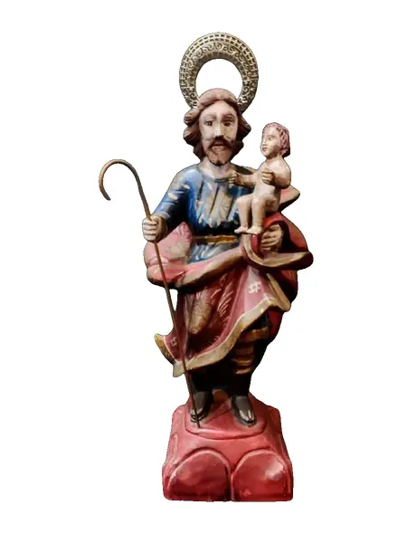 Foto de um(a) Imagem São José de Botas 80'S, da categoria de Objetos religiosos e espirituais. São josé de botas esculpido em madeira policromada com menino jesus móvel e com linda panagem e esplendor prateado, década... Vendido no marketplace Trésors.