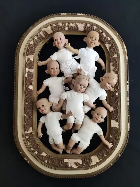 Foto de um(a) Gloobee Dolls Anos 90, da categoria de Bonecas. Bonecas caretinha gloobee dolls, em vinil com corpo de tecido revestido com fibra e cabelos de fibra sintética, tendo como... Mostrado de uma perspectiva diferente. Vendido no marketplace Trésors.