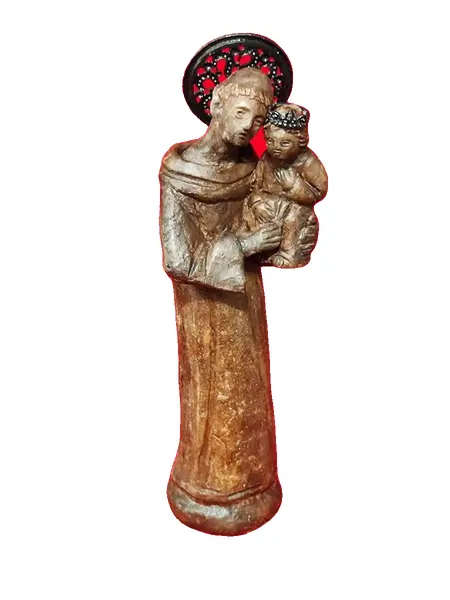 Foto de um(a) Imagem de Santo Antônio, Porto Seguro - Bahia, Década de 1980, da categoria de Objetos religiosos e espirituais. Imagem de santo antônio em terracota. Esplendor e coroa em metal. Com descrição do artesão e como todas as obras do autor,... Vendido no marketplace Trésors.