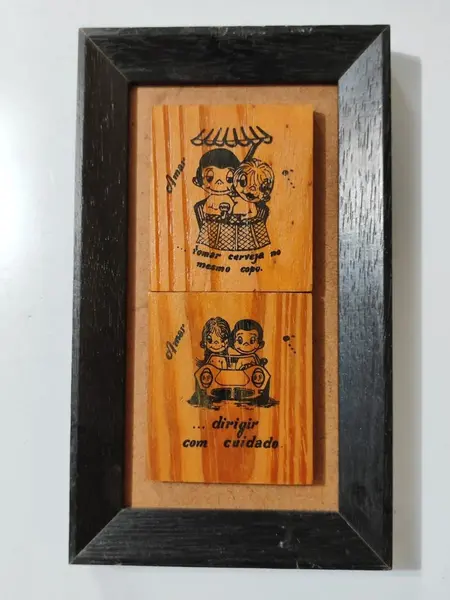 Foto de um(a) Combo Quadrinhos Serigrafados Amar É, Kim Gove, 1978, da categoria de Serigrafia. Amar é criado em 1967 pela neozelandesa kim gove, chegou ao brasil em 1978 pela editora abril. Aqui temos quatro quadrinhos... Mostrado de uma perspectiva diferente. Vendido no marketplace Trésors.