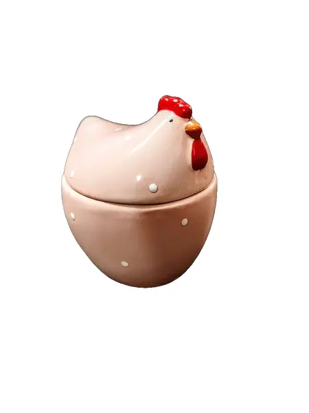 Foto de um(a) Pote Galinha com Poá em Porcelana, Década de 2000, da categoria de Garrafas, potes e jarros. Pote galinha rosa com poá branco porcelana sem marca do fabricante, década de 2000 A: 14 cm Diâmetro: 11,5 cm peso: 433 g. Vendido no marketplace Trésors.