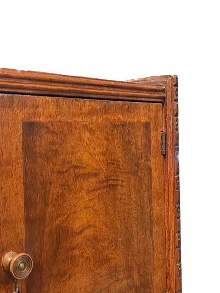 Foto de um(a) Raro Armário Porta-Charutos Antigo, da categoria de Caixas e estojos para charutos. Magnífico e Raro Móvel Humidor / Porta-Charutos Antigo Exclusiva peça de mobiliário antigo de alto padrão, destinada... Mostrado de uma perspectiva diferente. Vendido no marketplace Trésors.
