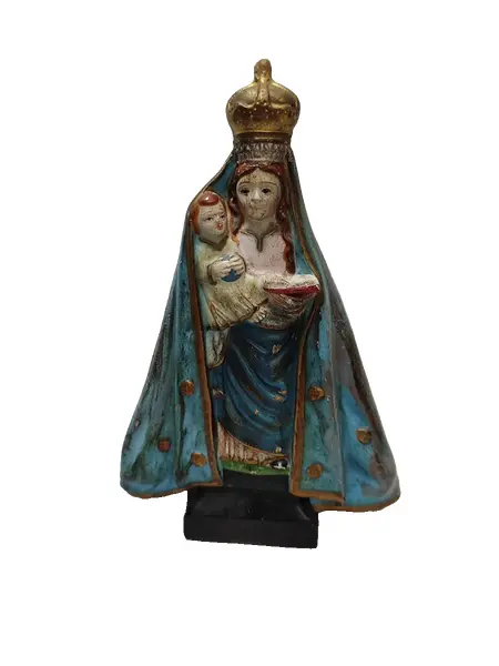 Foto de um(a) Imagem Nossa Senhora de Peneda, Portugal, Década de 1930, da categoria de Objetos religiosos e espirituais. Imagem da nossa senhora de peneda - portugal, com o menino jesus. Em cerâmica policromada, década de 1930. A: 16 cm L: 10 cm... Vendido no marketplace Trésors.