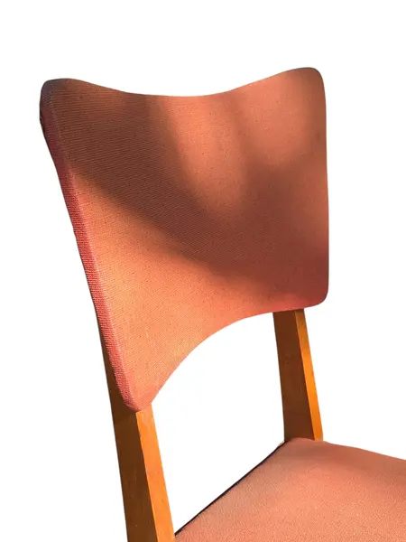 Foto de um(a) Cadeira Pés Palito - Móveis Pedroso, da categoria de Outras cadeiras. Relíquia do design mobiliário paranaense dos anos 50/60. Esta belíssima cadeira traz a autêntica estética Mid-Century Modern... Mostrado de uma perspectiva diferente. Vendido no marketplace Trésors.