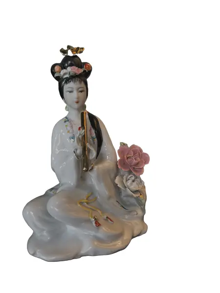 Foto de um(a) Geisha Oriental, da categoria de Modelos e estatuetas. Estatueta decorativa oriental em porcelana, representando uma geisha sentada. A peça destaca-se pela riqueza de detalhes na... Vendido no marketplace Trésors.