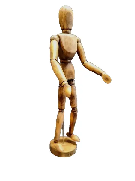 Foto de um(a) Calunga Articulado com Suporte, Década de 2000, da categoria de Modelos e estatuetas. Calunga articulado com suporte em madeira com acabamento em imbuia envelhecido, década de 2000.A: 30 cm / L: 8 cm / P: 3,5cm... Vendido no marketplace Trésors.