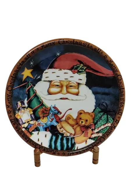 Foto de um(a) Prato Natalino, Santini, Made In Italy, Década de 1990, da categoria de Pratos Decorativos. Prato decorativo natalino, porcelana policromada. Da conhecida marca italiana santini, década de 1990. Diâmetro: 27,5 cm... Vendido no marketplace Trésors.
