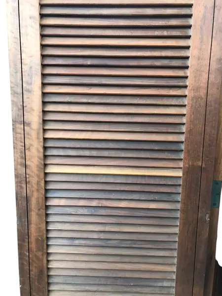 Foto de um(a) Biombo em Madeira Maciça, da categoria de Telas, divisórias e biombos. Mostrado de uma perspectiva diferente. Vendido no marketplace Trésors.