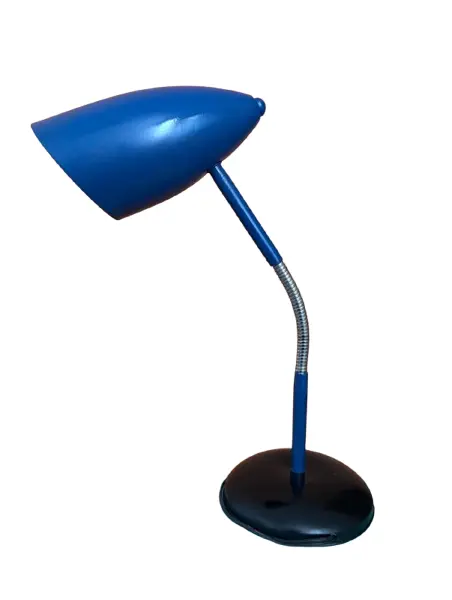 Foto de um(a) Luminária de mesa 50’s, da categoria de Iluminação de mesa e chão. 50’s | luminária de mesa em metal | Essa belezura tem base pintada em preto, haste cromada articulável e cúpula pintada em... Vendido no marketplace Trésors.