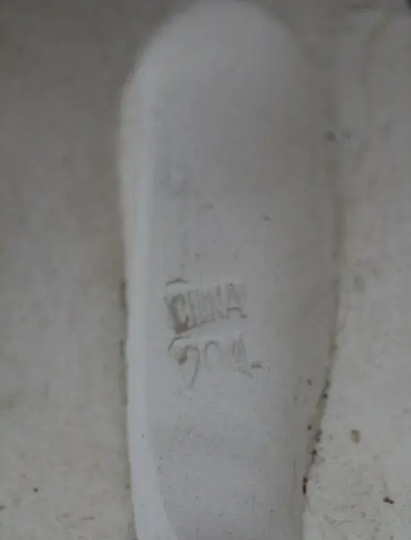 Foto de um(a) Escultura Cavalo Tang, da categoria de Escultura. Belo e antigo "Cavalo Tang", peça em cerâmica chinesa magnificamente policromada, popular durante a dinastia TANG... Mostrado de uma perspectiva diferente. Vendido no marketplace Trésors.