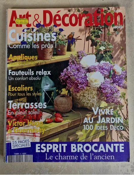 Foto de um(a) Coleção de raras revistas francesas Art & Décoration, da categoria de Revistas. Coleção da revista francesa de design de interiores "Art & Décoration". Publicação especializada em decoração, arquitetura... Mostrado de uma perspectiva diferente. Vendido no marketplace Trésors.