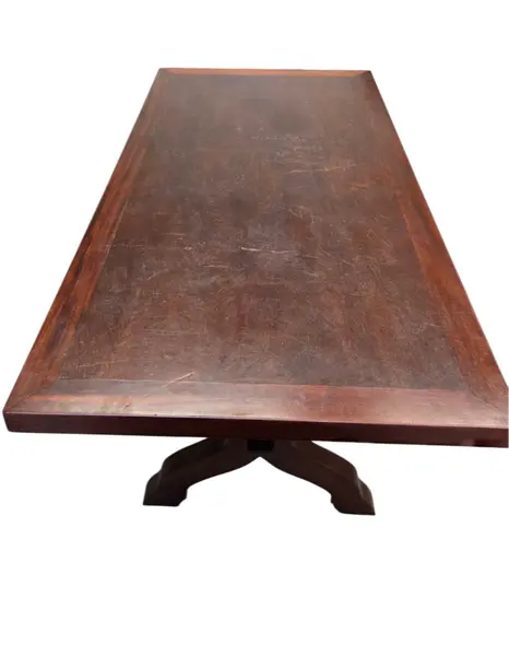 Foto de um(a) Mesa em Imbuia Maciça, da categoria de Conjunto de mesas e cadeiras. Mostrado de uma perspectiva diferente. Vendido no marketplace Trésors.