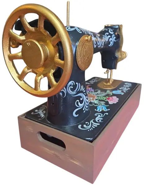 Foto de um(a) Maquina de Costura Decorativa Pintada a Mão, da categoria de Outros colecionáveis. Maquina decorativa pintada a mão. Mostrado de uma perspectiva diferente. Vendido no marketplace Trésors.