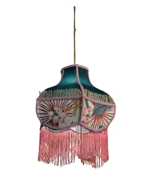 Foto de um(a) Pendente Trama, da categoria de Pendentes. Estrutura em aço inox, revestido com tecidos selecionados, textura durabilidade e beleza. Pendente feito artesanalmente com... Vendido no marketplace Trésors.