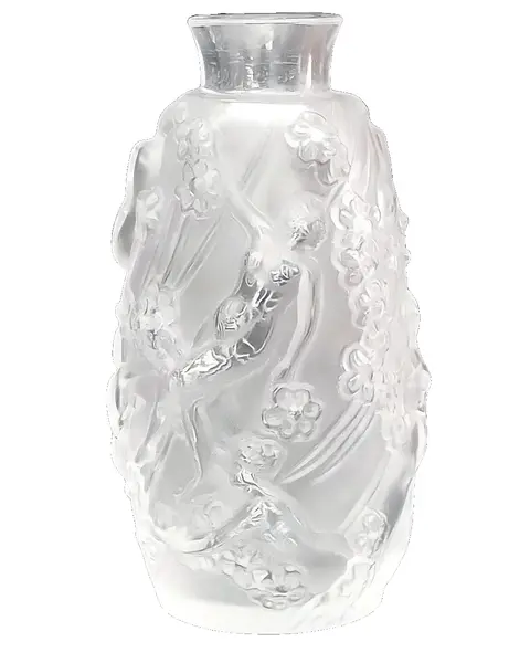Foto de um(a) Lalique Vaso Nymphas 10cm - Decorativo Floral Cristal Nynphas, da categoria de Vasos. Vaso soliflore em vidro artistico Lalique ´Nynphas`. O design do vaso solitário Lalique ´´Nynphas``, com suas linhas... Vendido no marketplace Trésors.
