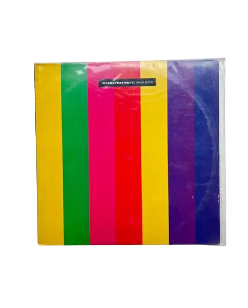 Foto de um(a) ​Disco de vinil Introspective - Pet Shop Boys 1988, da categoria de LPs ou Discos de Vinil. Disco de vinil Introspective, Pet Shop Boys, de 1988. Possui mínimos ricos bem superficiais que não atrapalham o áudio. Capa... Vendido no marketplace Trésors.