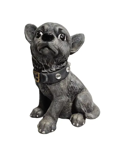 Foto de um(a) Bibelô cão Chihuahua Anos 70, da categoria de Modelos e estatuetas. Cachorro em gesso da raça chiuahua com colera de strass, década de 1970. A: 17 cm L: 9 cm P: 12 cm / peso: 718 g. Vendido no marketplace Trésors.