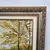 Foto de um(a) Pintura Óleo Sobre Tela Representando Casal e Natureza, da categoria de Pinturas. Óleo sobre tela antigo , moldura em madeira. Mostrado de uma perspectiva diferente. Vendido no marketplace Trésors.