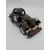 Foto de um(a) Calhambeque miniatura em madeira, da categoria de Carros e caminhões de brinquedo. Calhambeque miniatura em madeira, para colecionadores e apreciadores. Infelizmente está sem um dos faróis frontais. MEDINDO... Mostrado de uma perspectiva diferente. Vendido no marketplace Trésors.