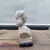 Foto de um(a) Pequeno busto de resina da Justiça, da categoria de Escultura. Pequeno busto de resina da JustiçaDimensões: Altura: 22Largura: 12Profundidade: 9. Mostrado de uma perspectiva diferente. Vendido no marketplace Trésors.