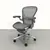 Foto de um(a) Herman Miller - Aeron B - Cinza, da categoria de Cadeiras de escritório. Consideradas as melhores cadeiras de escritório do mundo. A cadeira Aeron B da Herman Miller é uma obra-prima do design... Mostrado de uma perspectiva diferente. Vendido no marketplace Trésors.